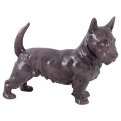 Bing & Grøndahl, figurita de porcelana de un Scottish Terrier. 1930s