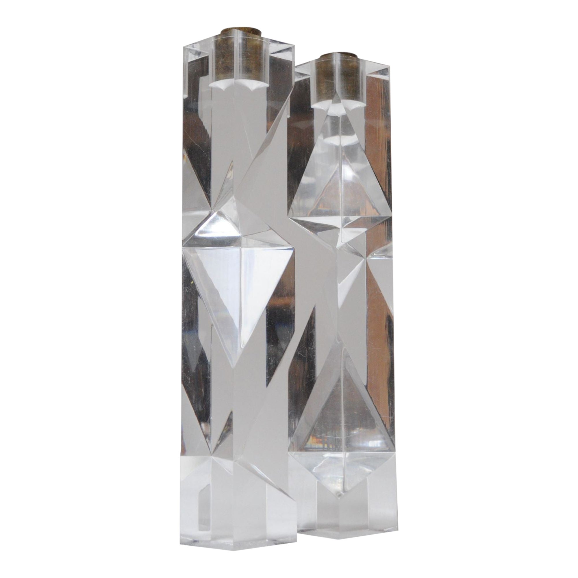Bougeoirs italiens vintage asymétriques en lucite et laiton sculptés