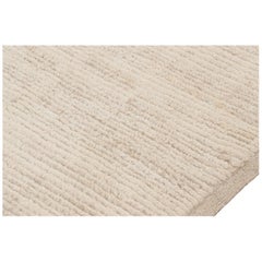 Alfombra de textura moderna Rug & Kilim en tonos blanco crema con rayas acanaladas