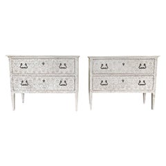 19th Century Pair of Italian Arte Povera Pine Bed Side Tables - Antique Chests