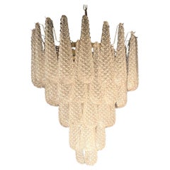 Lustre italien moderne de Murano, 52 pétales de verre pendantes, 1970