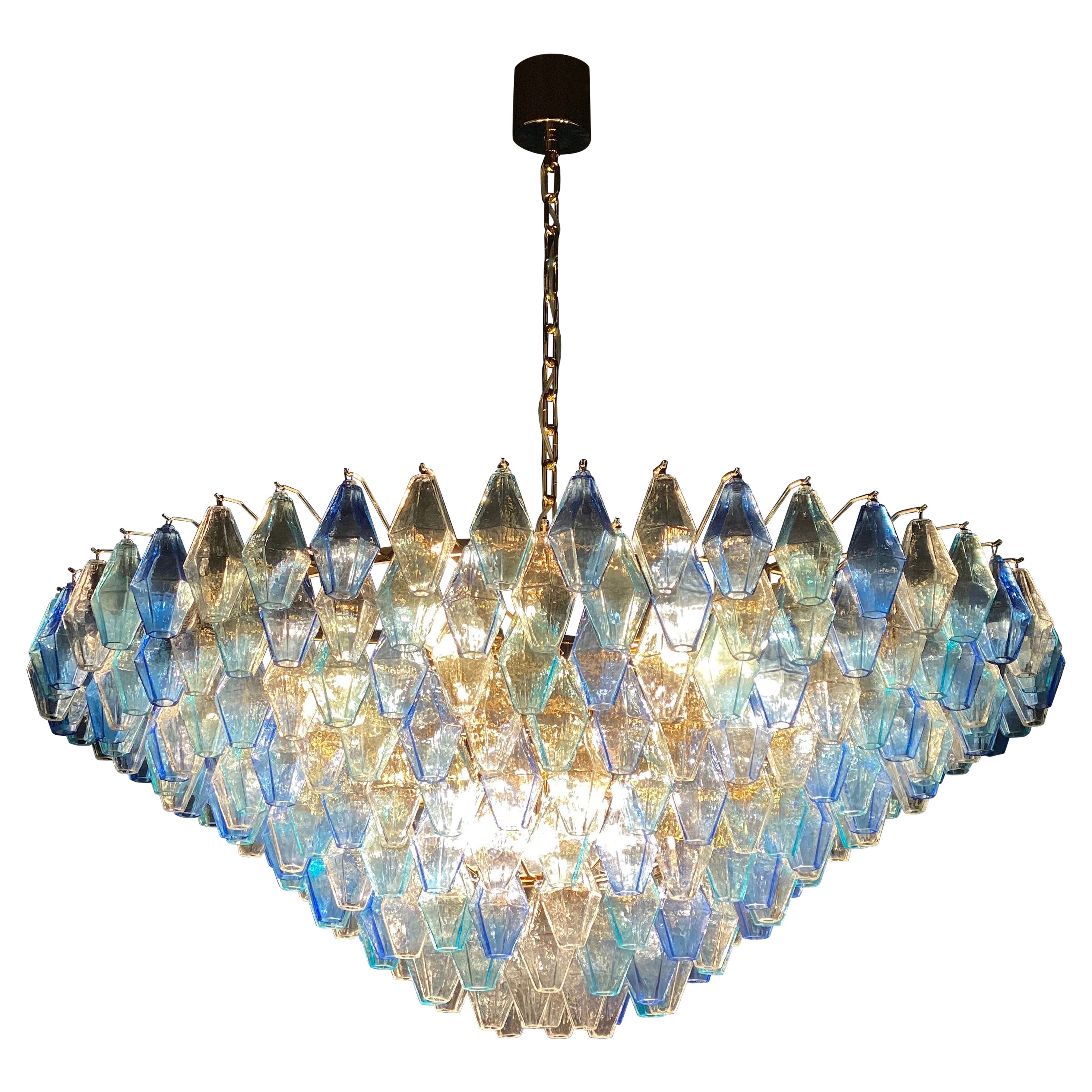 Extraordinaire plafonnier ou lustre en verre de Murano Poliedri de couleur saphir
