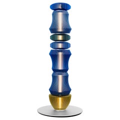 TOTEM-1 by Michael Young, lampadaire au design Contemporary
