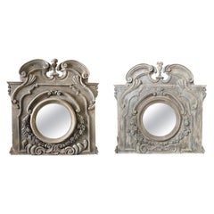 Paire de miroirs de boisserie en noyer de style baroque du 19e siècle