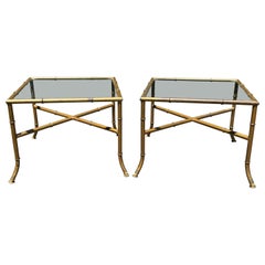 Paire de tables d'appoint en faux bambou