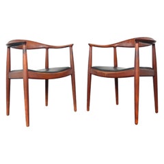 Pareja De Sillas Redondas Hans Wegner / La Silla En Teca