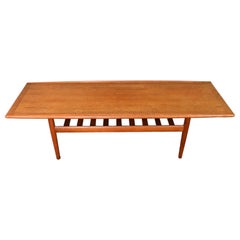 Grete Jalk Surfboard-Couchtisch aus Teakholz
