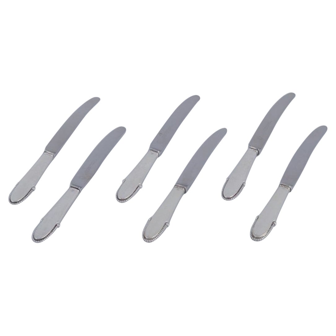 Georg Jensen Beaded, six fruit knives in sterling silver and stainless steel For Sale
