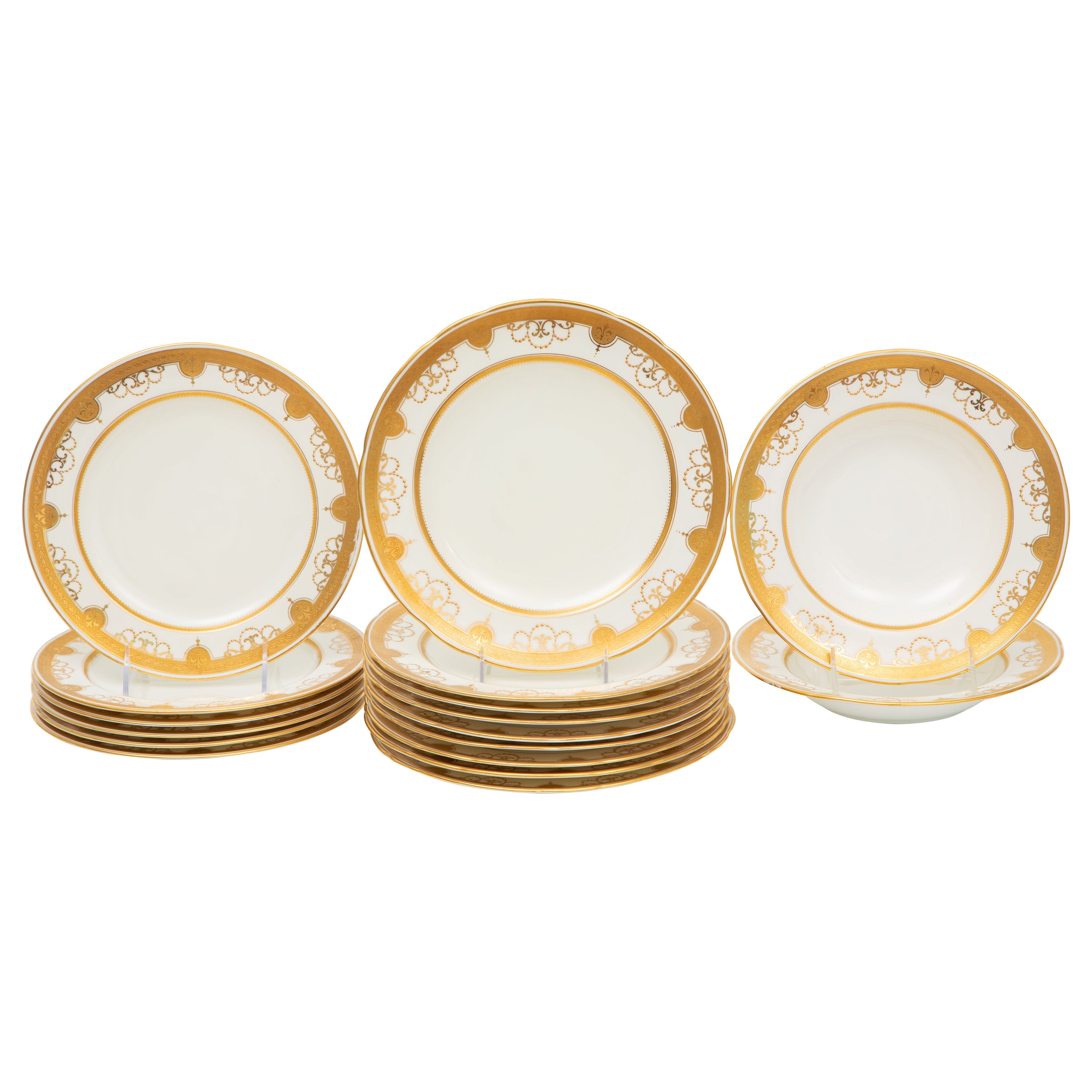 Suite di porcellane Minton personalizzate per Tiffany, antica CIRCA 1900. Swags dorati rialzati in vendita
