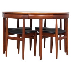 Roundette dining table by Hans Olsen for Frem Rojle