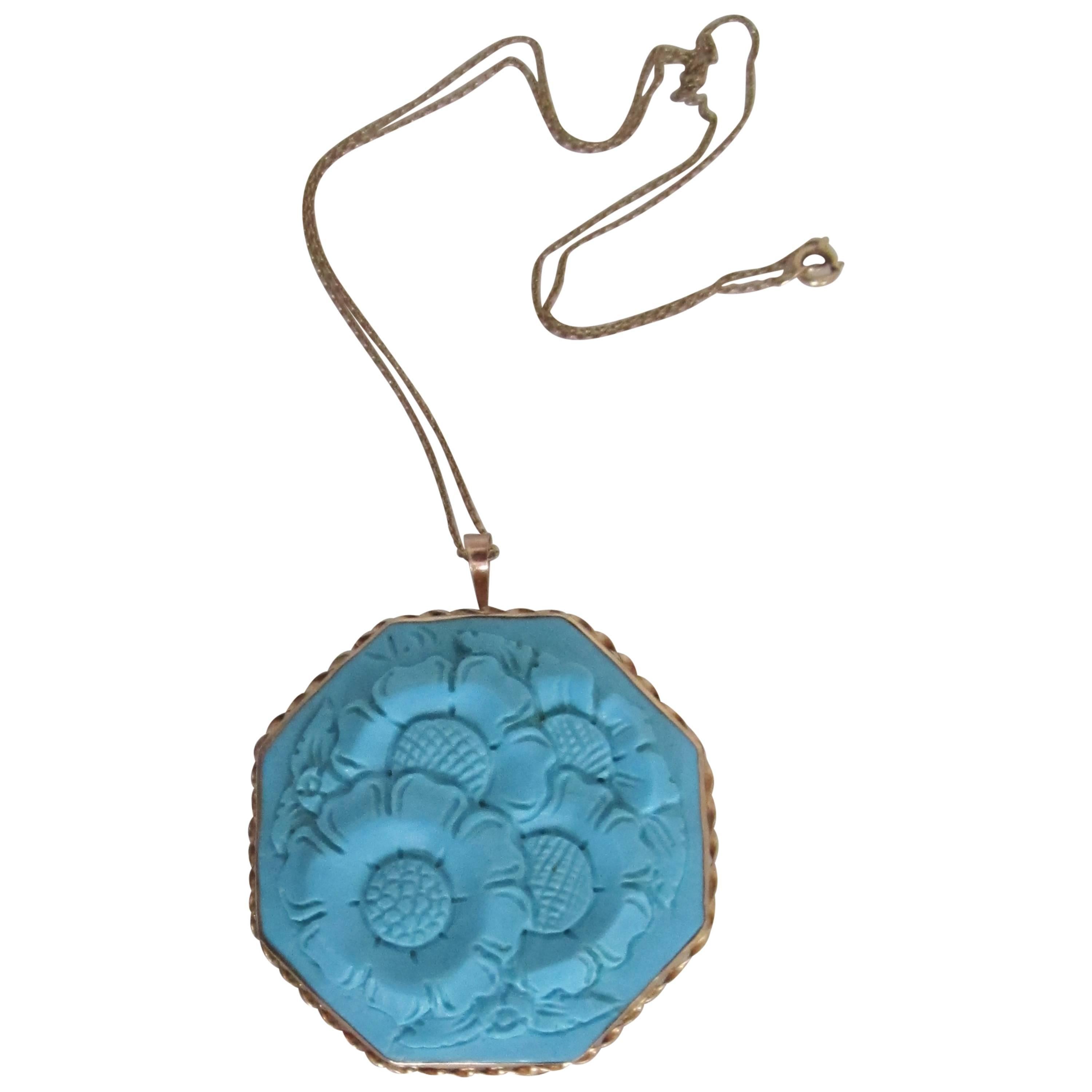 20th Century Italian Turquoise and 14-Karat Gold Pendant Necklace and Brooch Buccellati Style