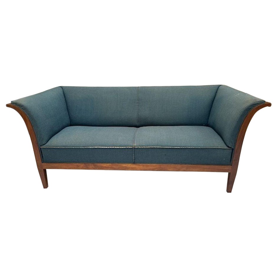 Frits Henningsen Sofa