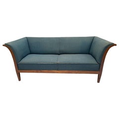 Henningsen-Sofa mit Frits