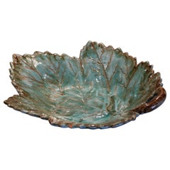 19th Century French Barbotine Faience Leaf-Form Tray Platter Vide-Poche