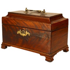 Caja de caoba georgiana inglesa para el té