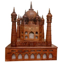 Miniatura del Taj Mahal in legno