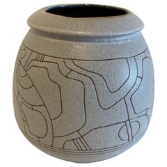 Ciotola israeliana di metà secolo in ceramica smaltata Lapid Sgraffito