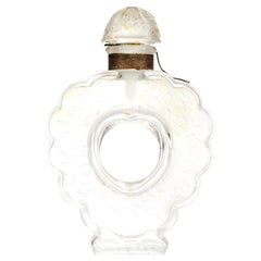 Bouteille de parfum Art Déco Coeur Joie par Ricci Lalique