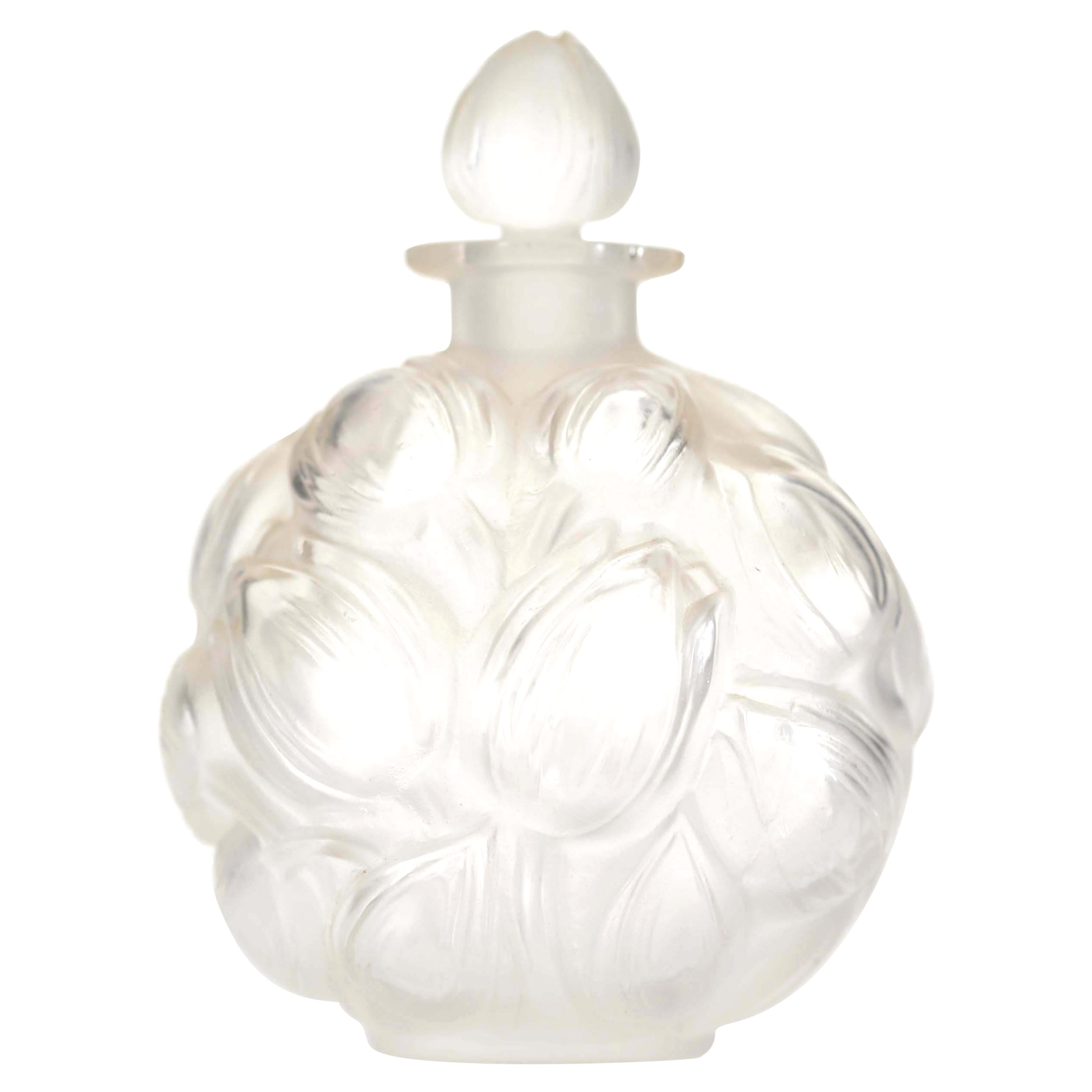 Bottiglia di profumo francese Art Deco Pensees D'Elle di Jaytho Lalique in vendita
