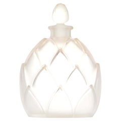 French Art Deco Marquila for Feuilles Lalique Perfume Bottle