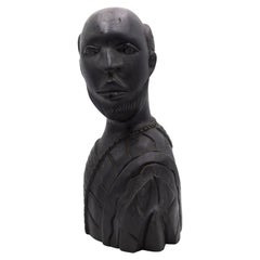 Buste de l'homme de fer africain Wood Wood