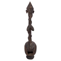 Escultura Figural Tribal Vintage