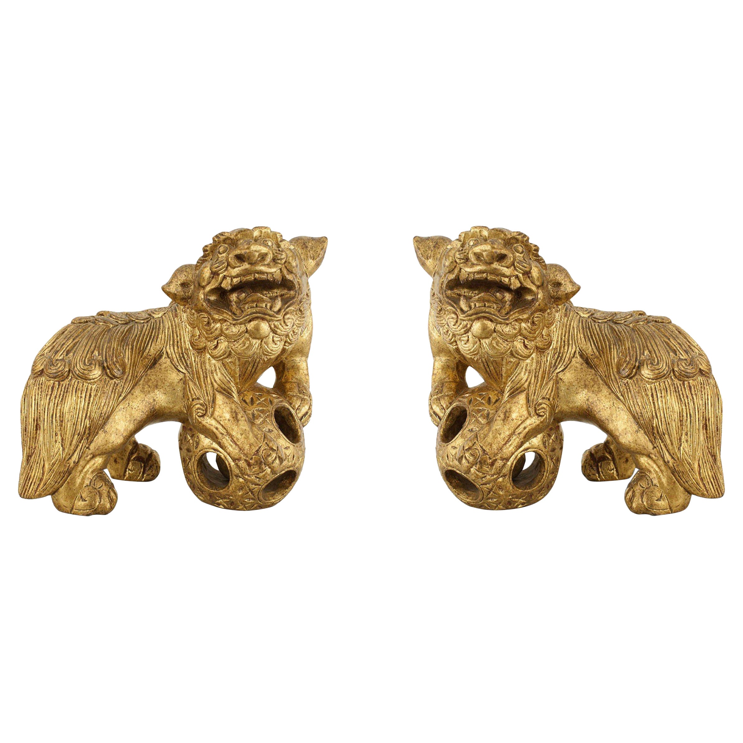 Pareja de Perros Foo chinos dorados
