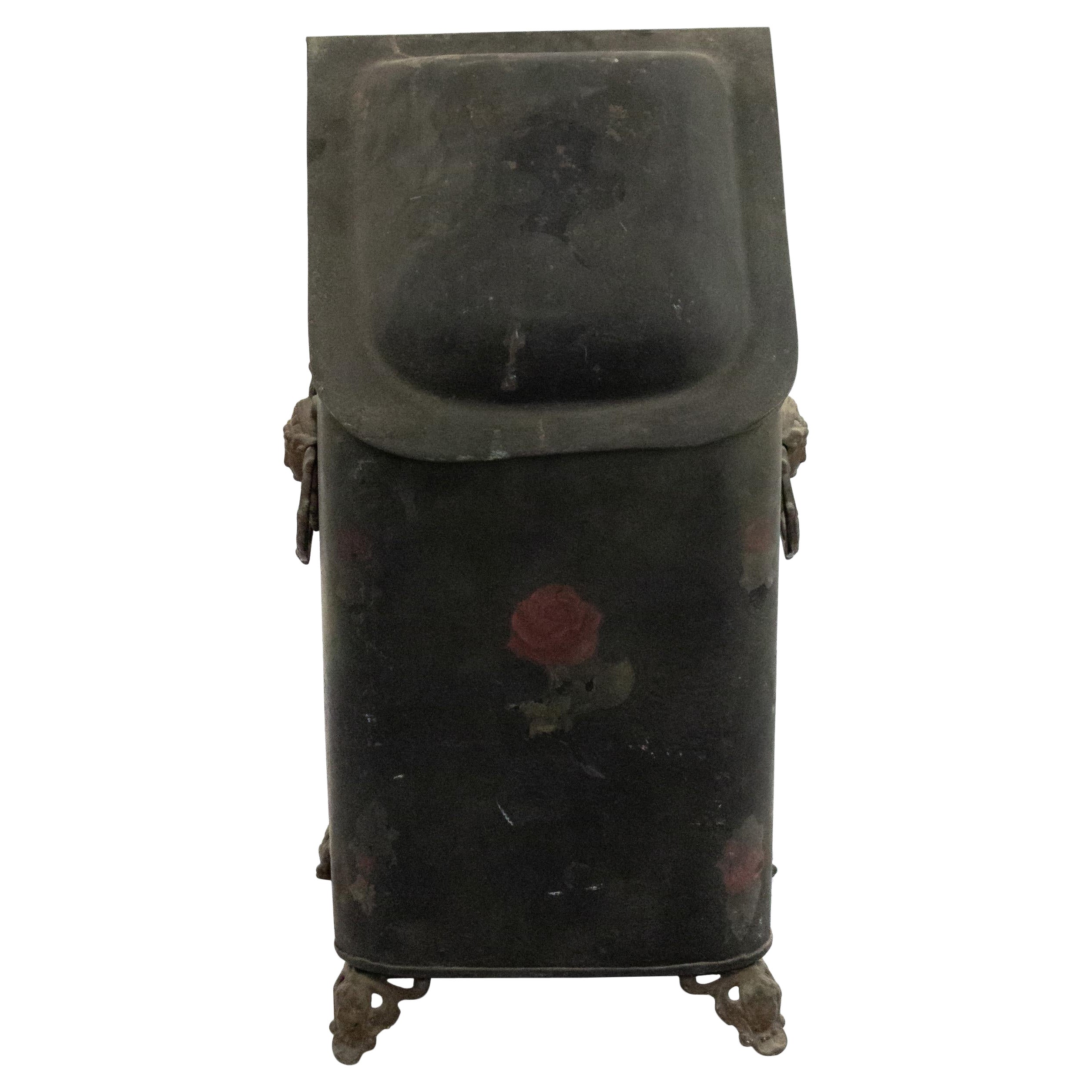 Pays d'Amérique Tole noire Scuttle de charbon en vente