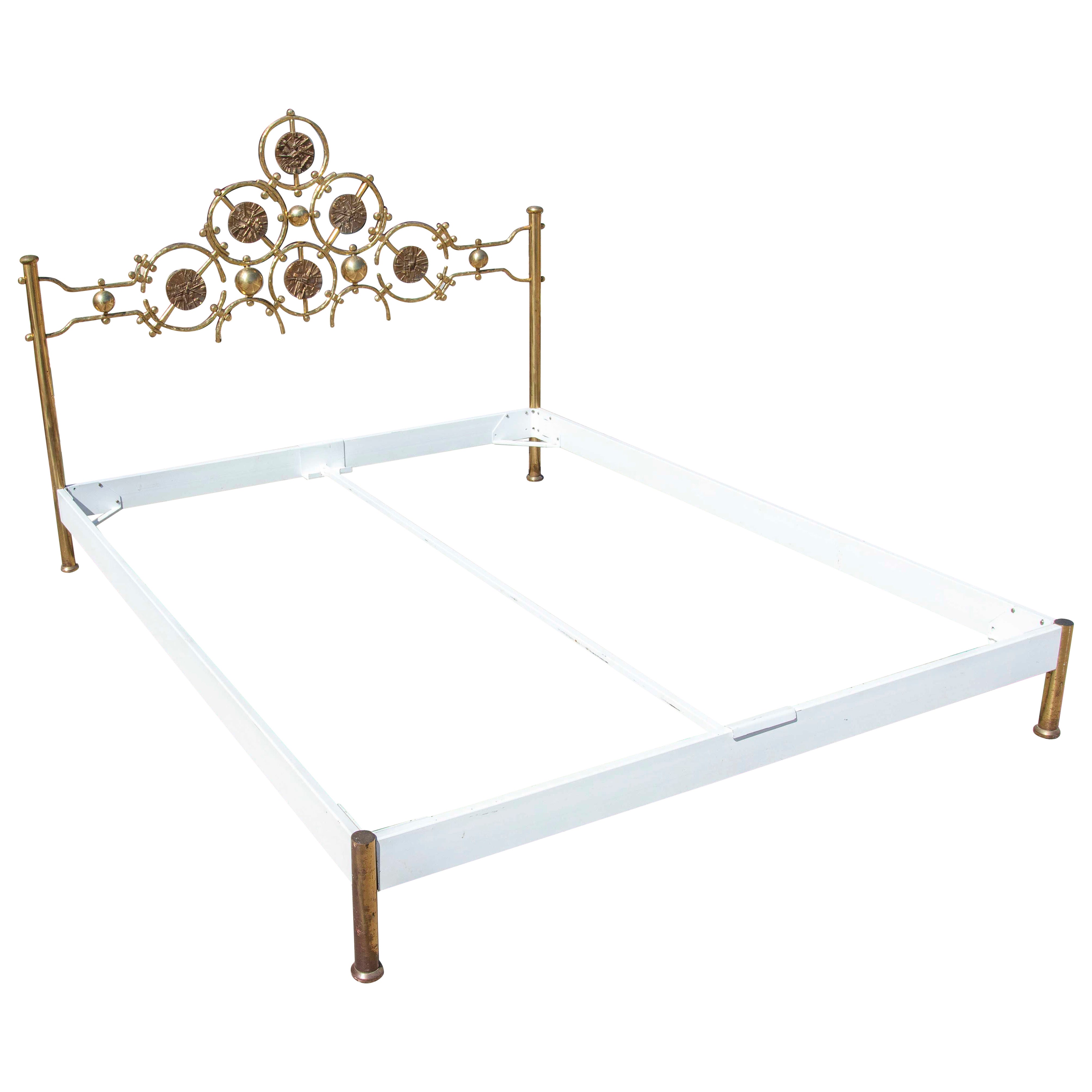 Estructura de cama italiana vintage de latón de Osvaldo Borsani y Arnaldo Pomodoro