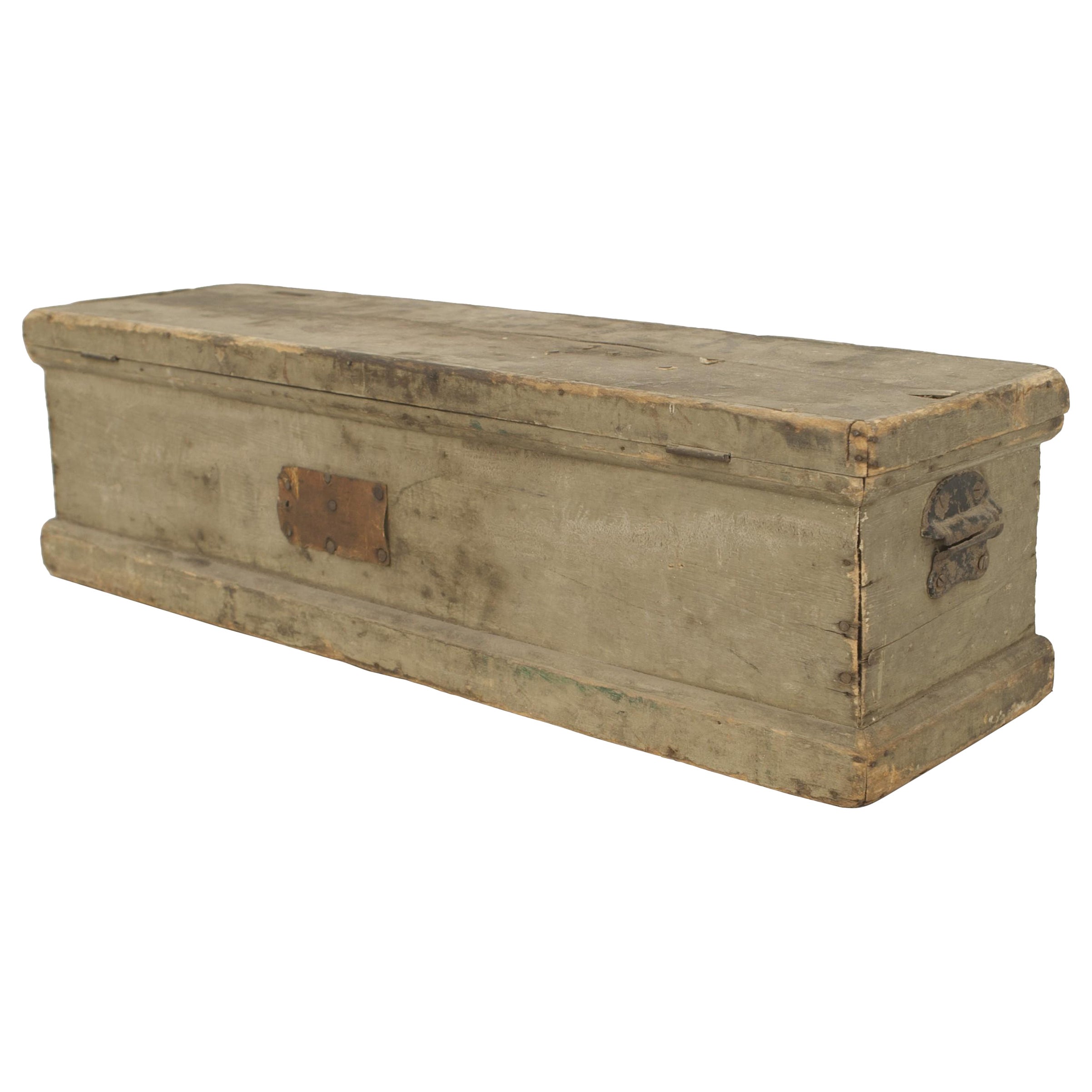 Country Rustic Weathered Trunk