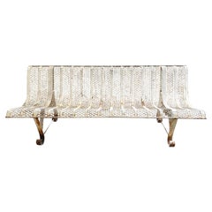 Banc de jardin français vintage du 20ème siècle en métal perforé