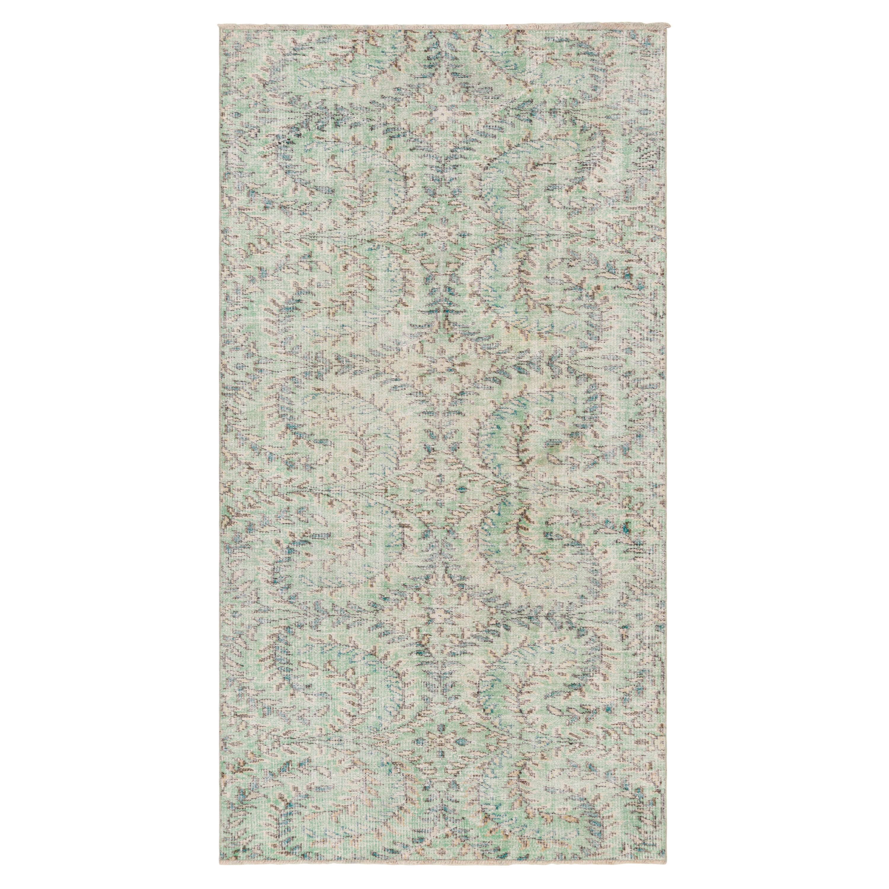 Tapis vintage Zeki Müren à motifs floraux polychromes, de Rug & Kilim