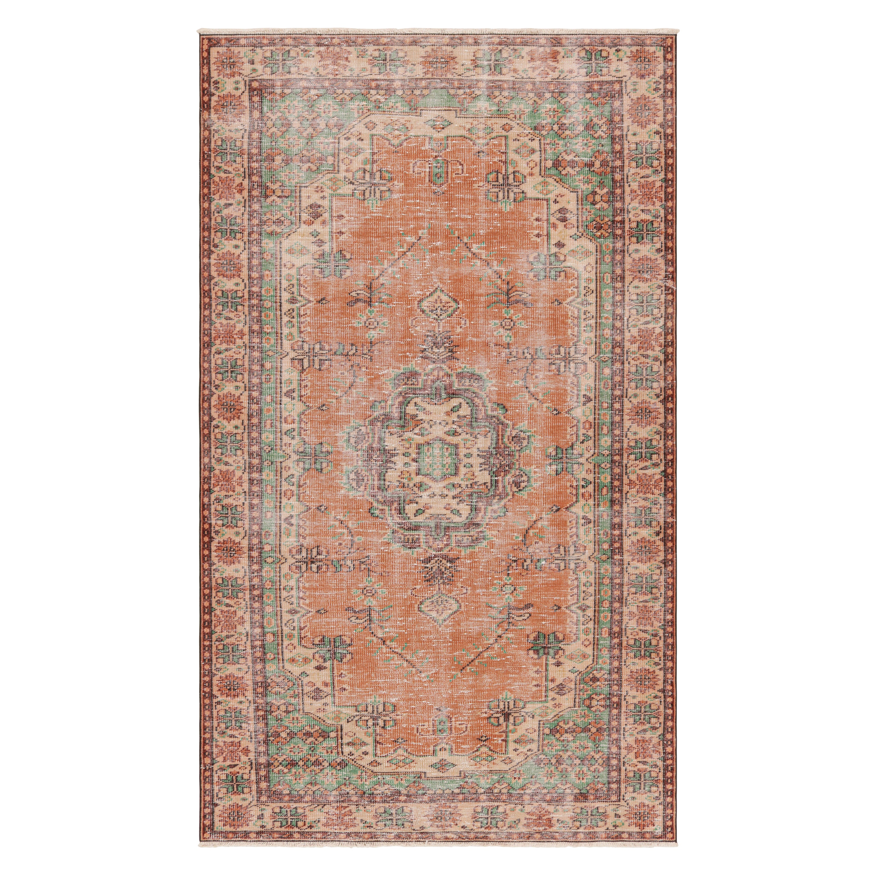 Türkischer Vintage-Teppich mit mehrfarbigen Mustern und Medaillon, von Rug & Kilim