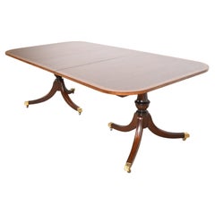 Table de salle à manger géorgienne à double piédestal en acajou à bandes