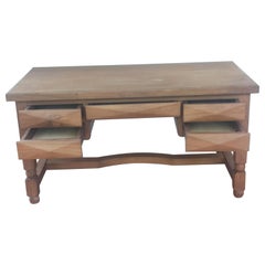 bureau brutaliste