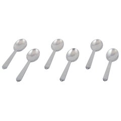 Georg Jensen Pirámide, seis cucharas de comedor de plata de ley.