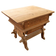 XIX Mesa de madera del norte de Europa Fechada en el cajón 1826