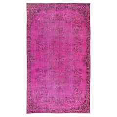 5.6x9.8 Ft Contemporary Handmade Turkish Area Rug in Pink with Medallion Design (Tapis turc contemporain fait à la main en rose avec des médaillons)