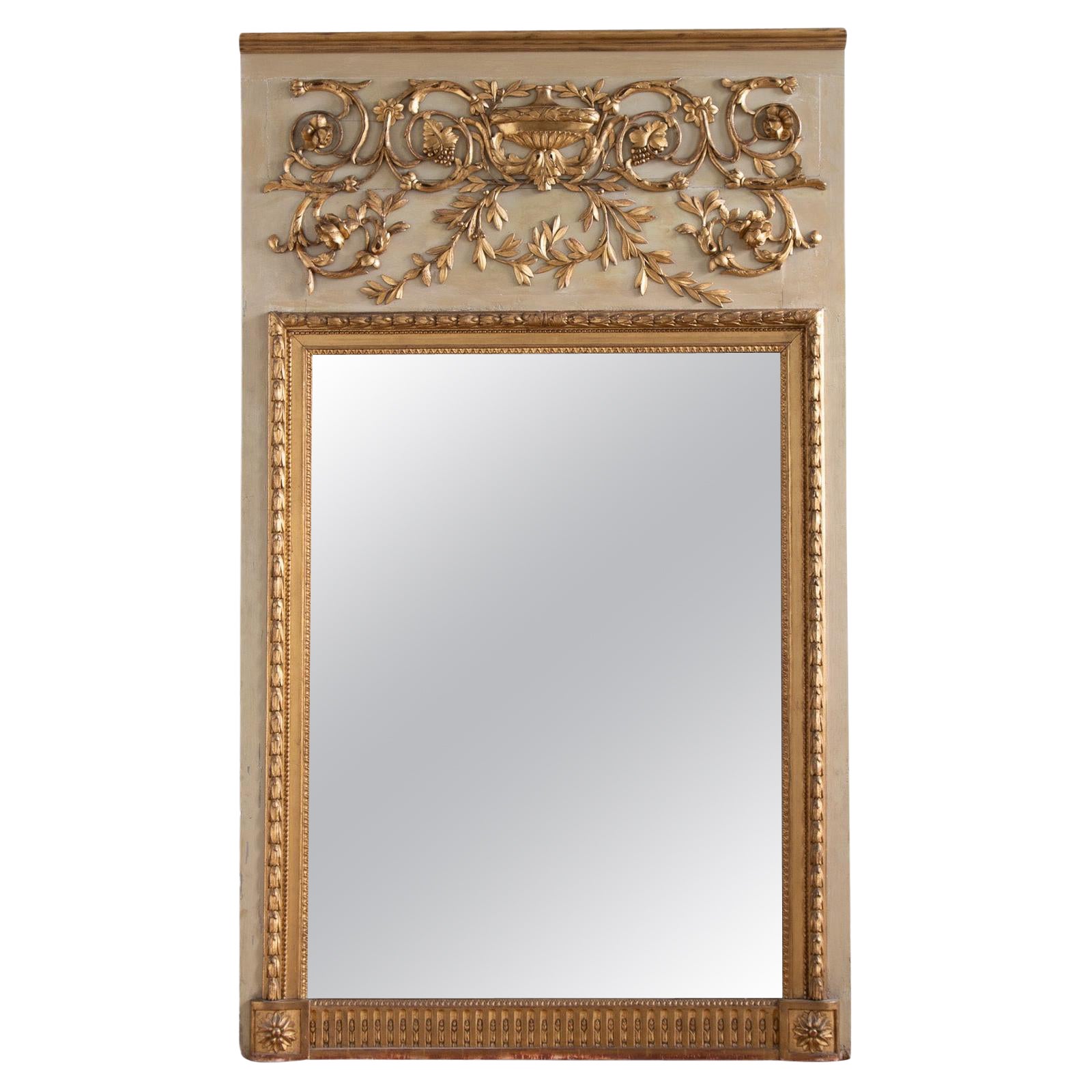 Grande specchio Trumeau francese del XIX secolo in stile LXVI in legno dorato