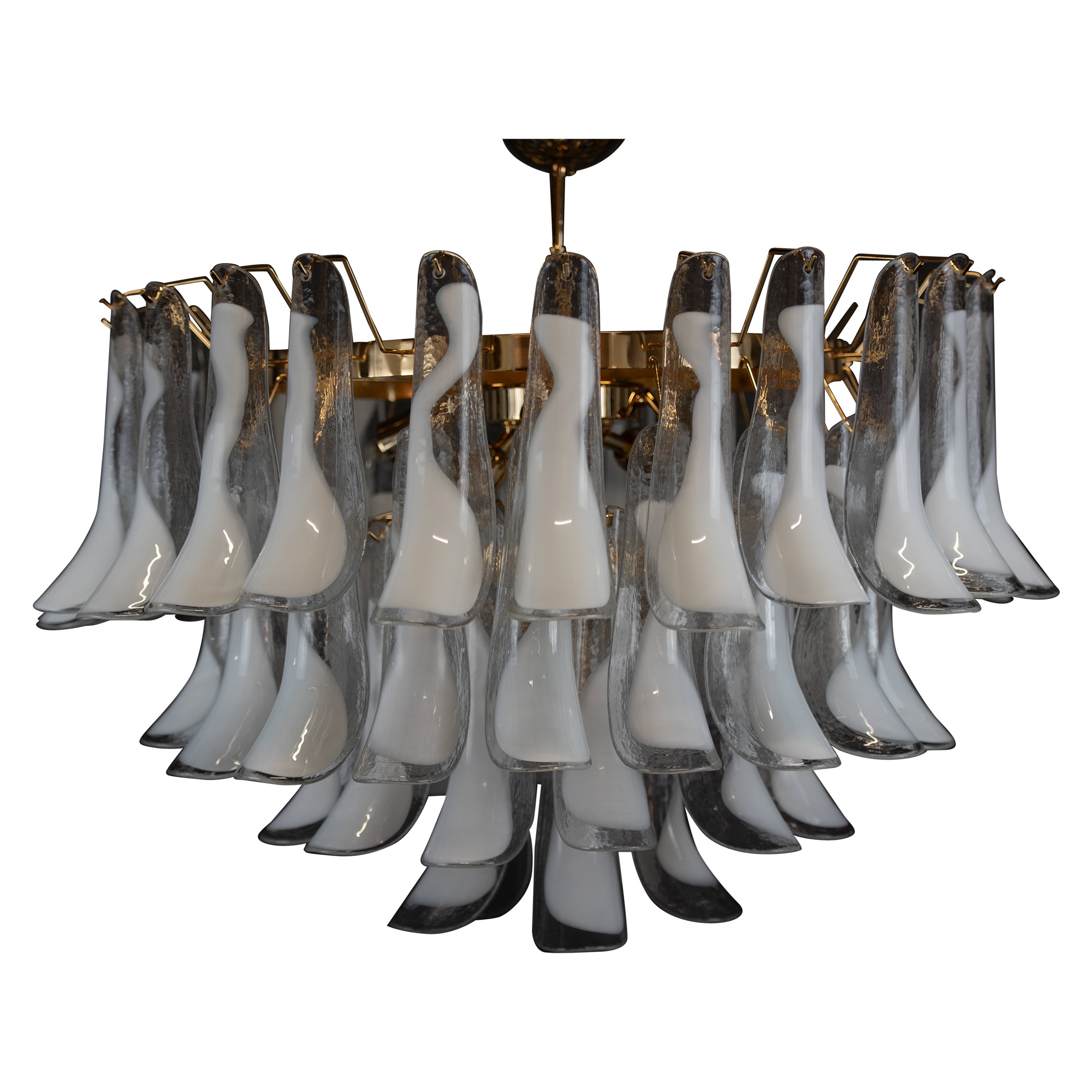 Lustre en verre vénitien avec 62 feuilles blanches, Murano Made in Italy Disponible en vente