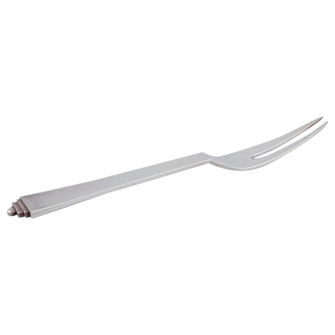 Georg Jensen Pyramid roast fork in sterling silver. Hallmark: 1933-1944.