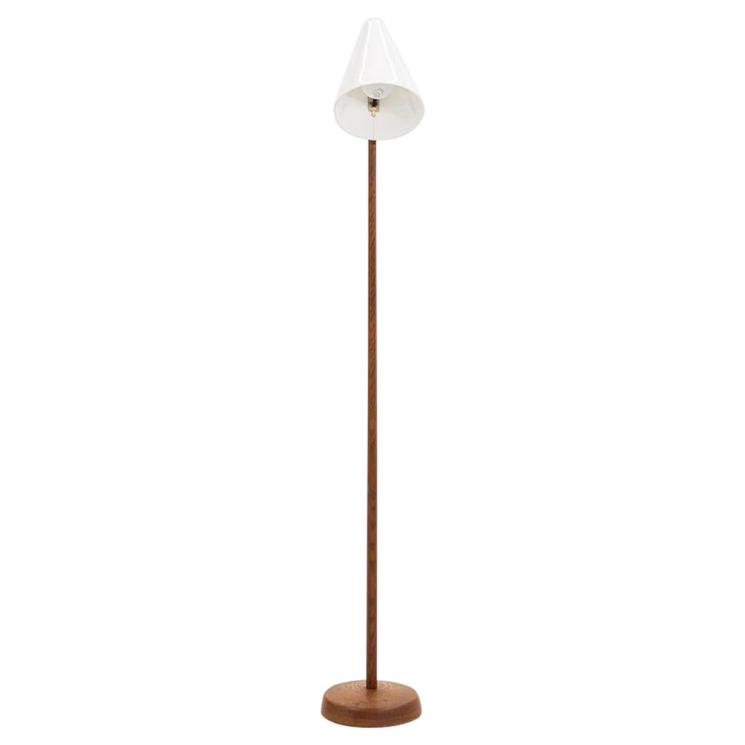 Moderne schwedische Stehlampe aus den 1950er Jahren von Uno und Osten Kristiansson für Luxus