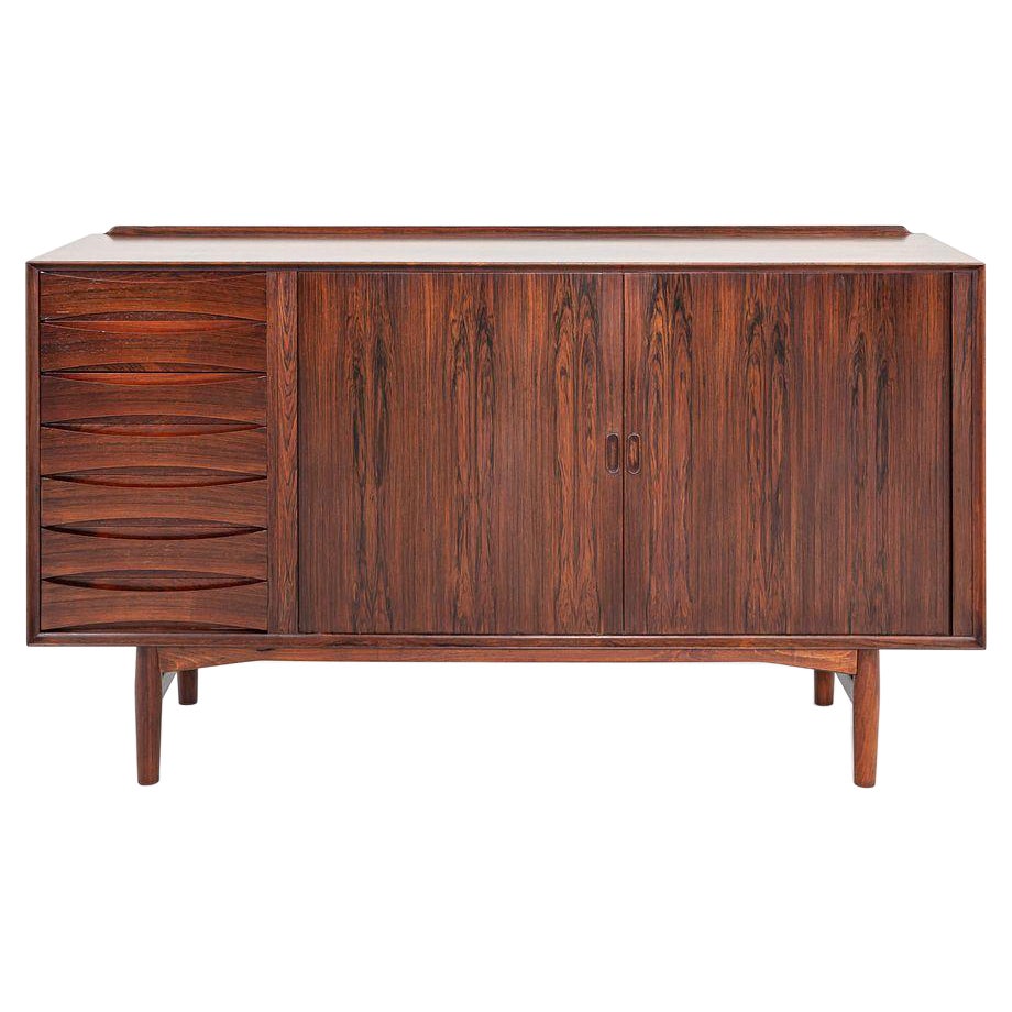 Crédence n° 29 de la Triennale du bois de rose d'Arne Vodder pour Sibast Denmark des années 1960