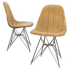 Pareja de sillas Eames Herman Miller DKR-1 con base Eiffel en tela Girard de los años 60