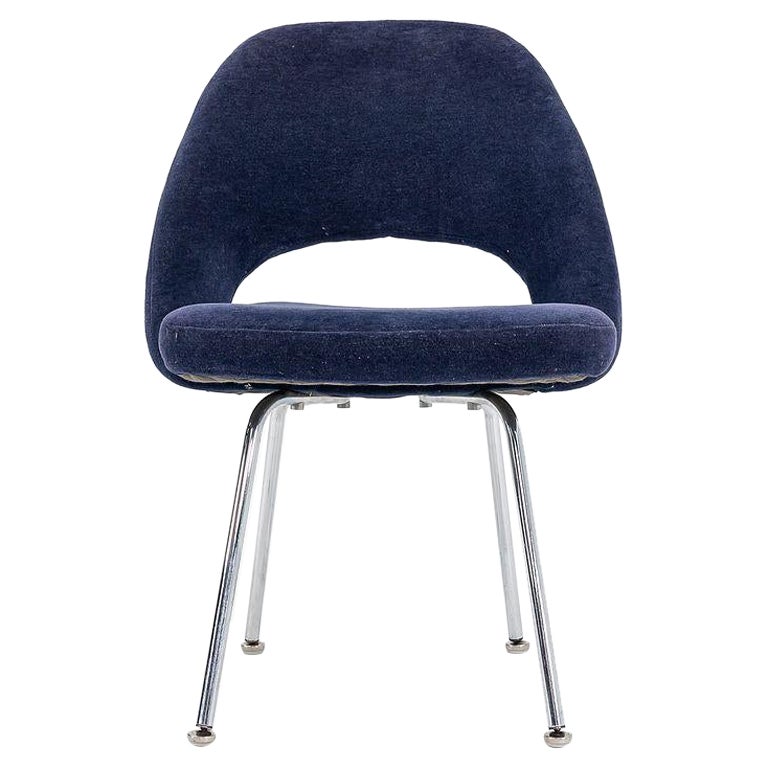 1970s Eero Saarinen for Knoll Armless Executive Side Chair