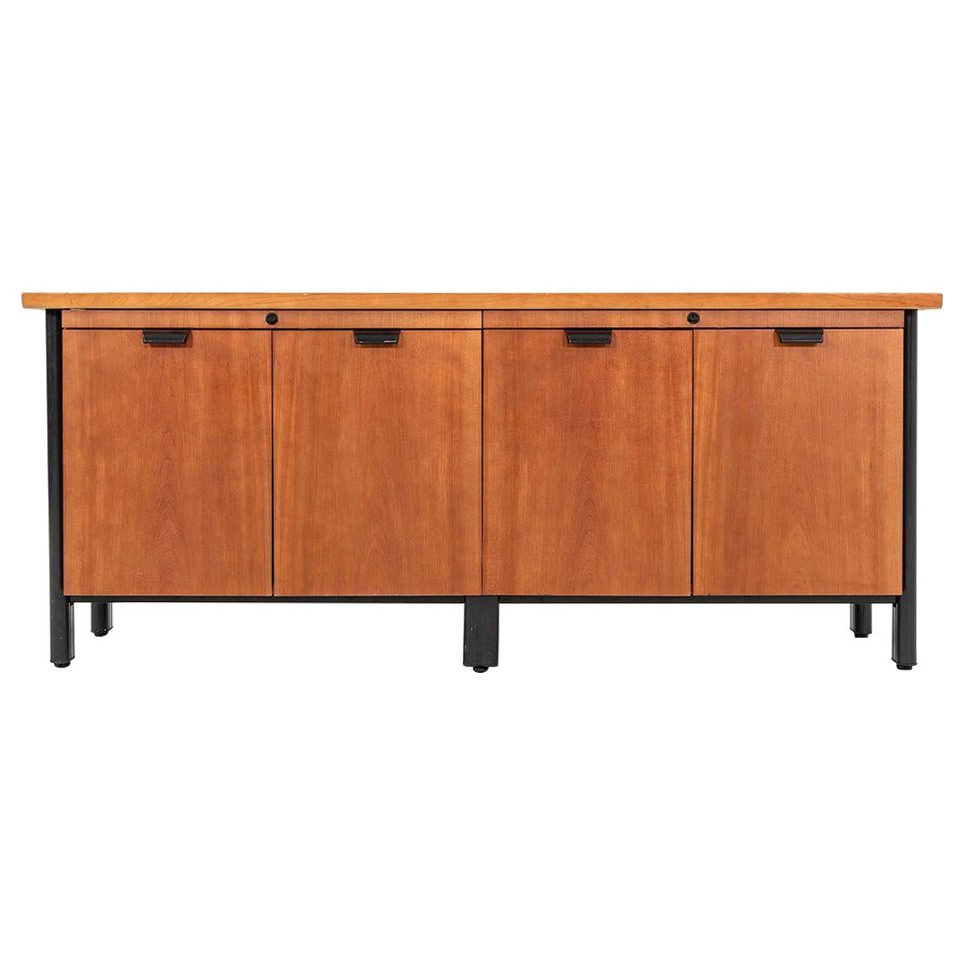 Crédence en cerisier d'Emanuela Frattini pour Knoll International, années 1990