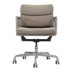 2003 Chaise de bureau Eames Soft Pad Management d'Herman Miller en boucle grise