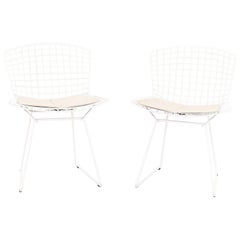 2010s Pair of Harry Bertoia for Knoll Side Chairs in White Model 420c