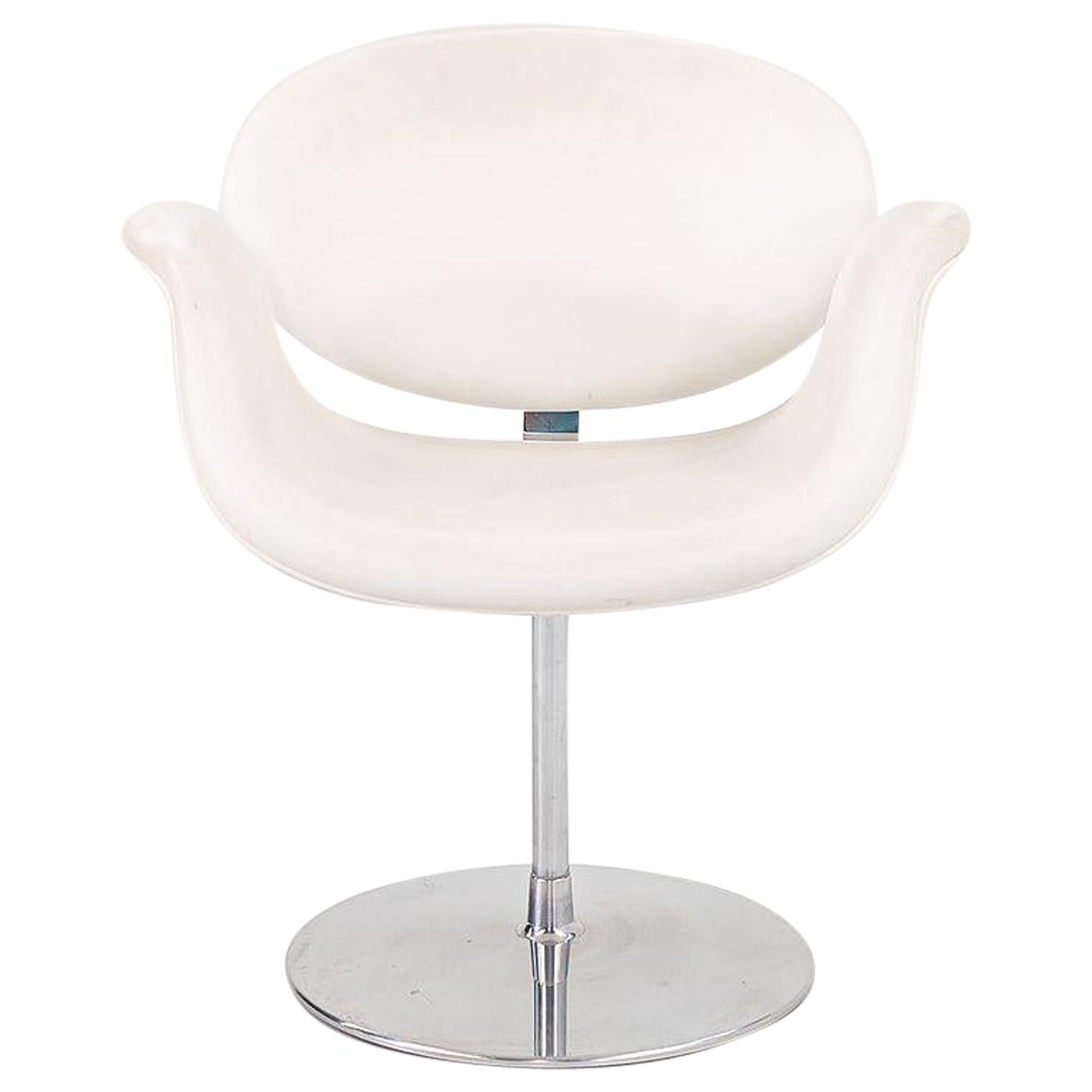 2016 Artifort Chaise Little Tulip de Pierre Paulin en cuir blanc et chrome en vente