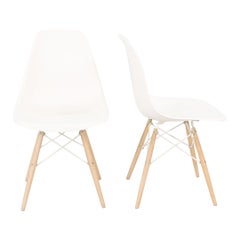 2018 Eames Plastic DSW Shell Dining Chairs in White w/ Dowel Bases 5x Available